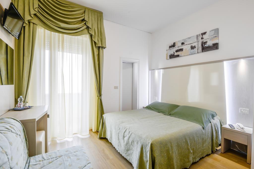 Hotel Corinna Rimini Kültér fotó