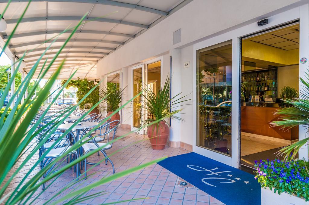 Hotel Corinna Rimini Kültér fotó